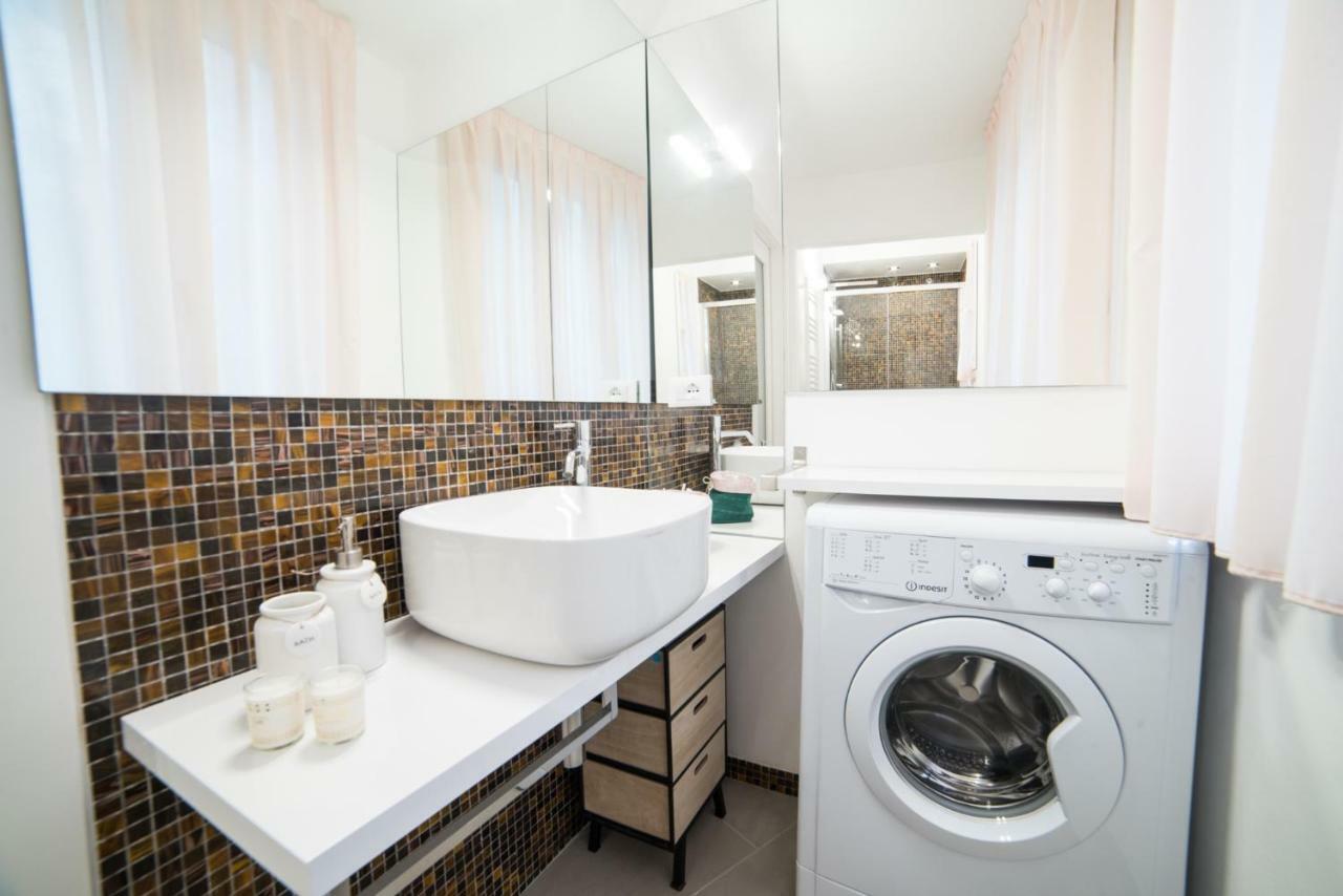 330 Holiday Apartments マナローラ エクステリア 写真