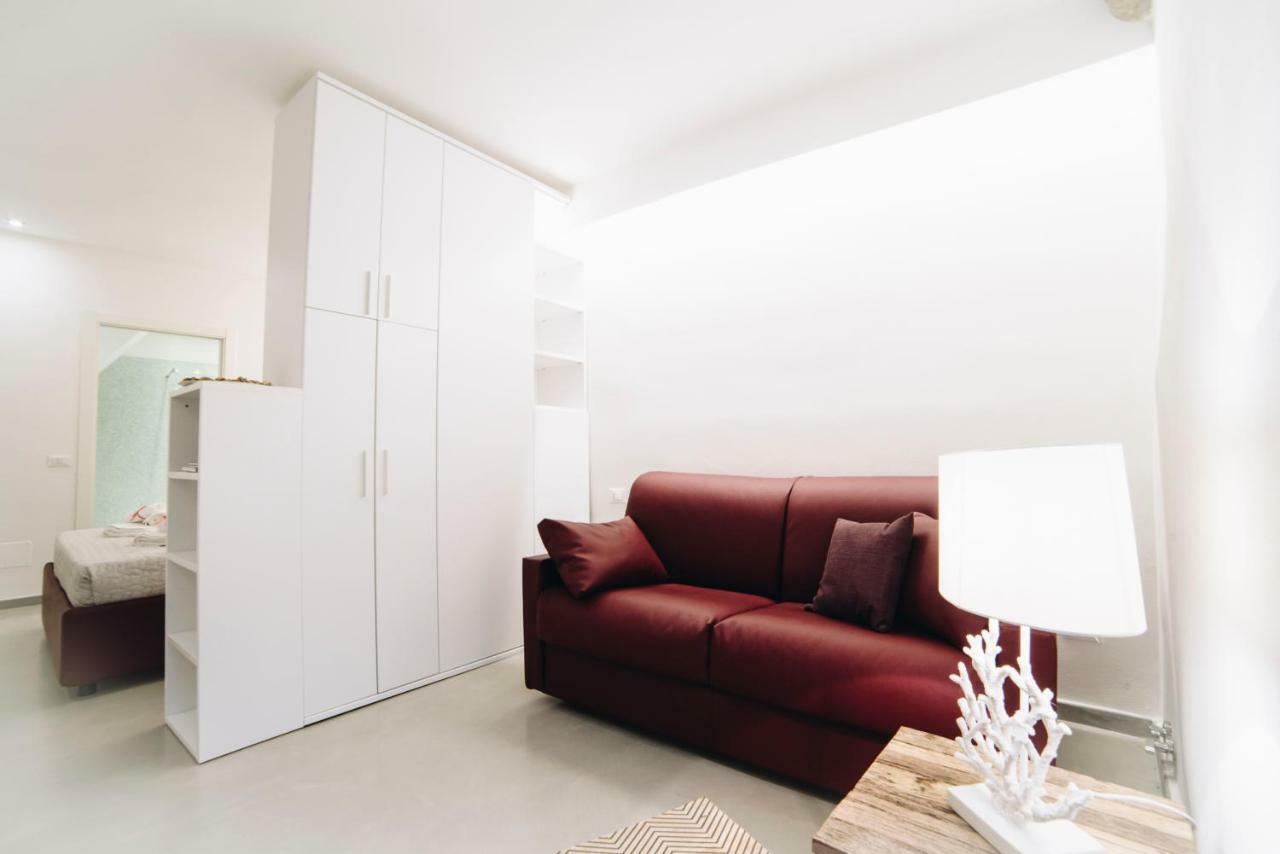 330 Holiday Apartments マナローラ エクステリア 写真